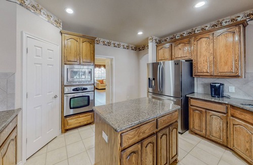 Murphy House | Gorgeous 6 Bedroom Plano Home