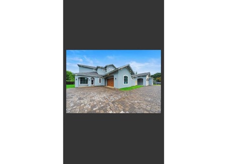 Woodlake - Briar Meadow House | Gorgeous 7200 sq ft estate with AC in vibrant Houston Galleria Area