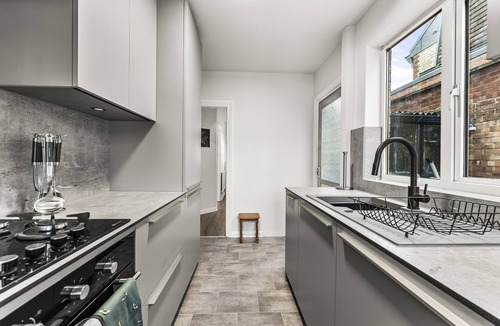 Cambridge House | Gorgeous Abode in Cambridge - Pet Friendly!