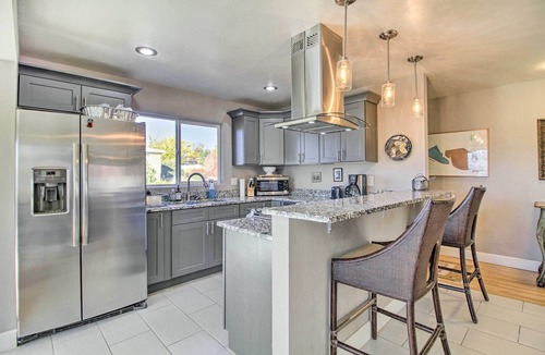 Victory Hills House | Gorgeous Albuquerque Getaway w/Private Yard!