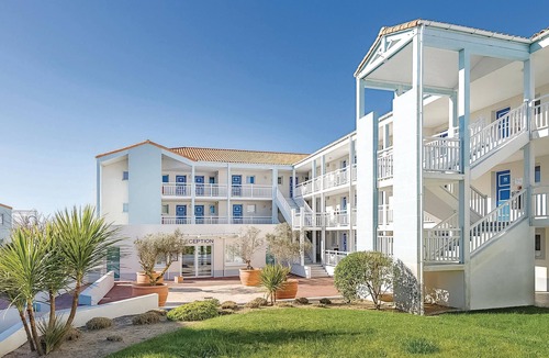 Chateau-d'Olonne Apartment | Gorgeous apartment in Château-d'Olonne