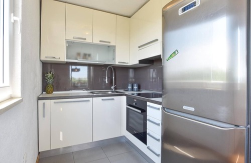 Kastel Luksic Apartment | Gorgeous apartment in Kastel Luksic