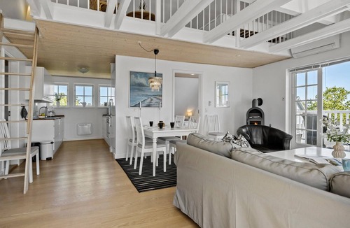 Nykobing Sjaelland Apartment | Gorgeous apartment in Nykøbing Sj