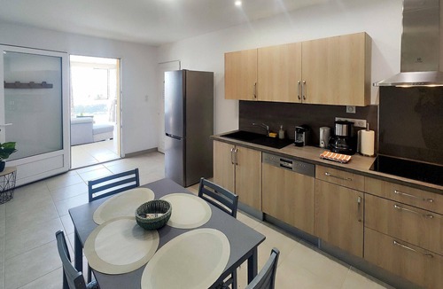 Salleles-d'Aude Apartment | Gorgeous apartment in Mirepeisset with WiFi