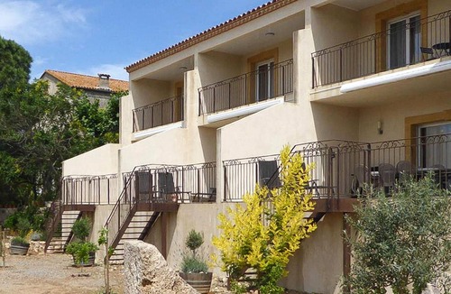 Salleles-d'Aude Apartment | Gorgeous apartment in Mirepeisset with WiFi