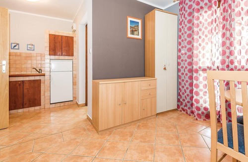 Grebastica Apartment | Gorgeous apartment in Grebastica with WiFi