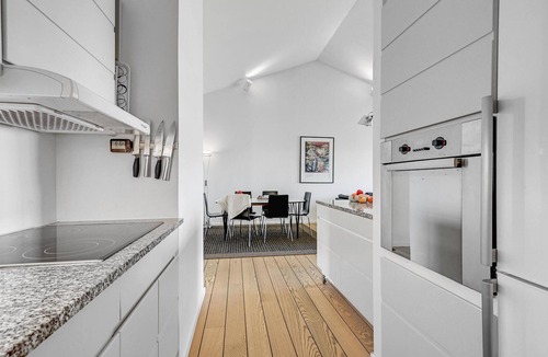 Syddjurs Kommune Apartment | Gorgeous apartment in Ebeltoft with sauna
