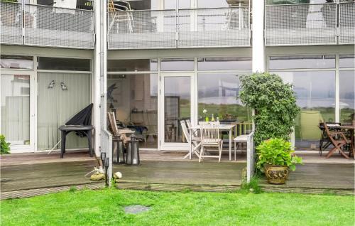 Syddjurs Kommune Apartment | Gorgeous Apartment In Ebeltoft With Sauna