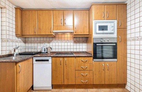 Coveta Fuma Apartment | Gorgeous apartment in Campello with swimming pool