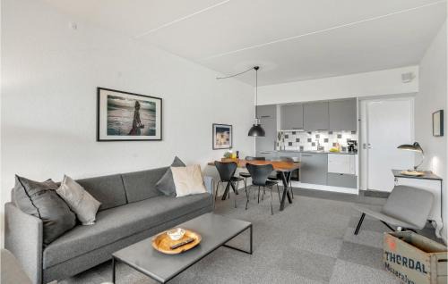 Rindby Strand Apartment | Gorgeous Apartment In Fanø With Sauna