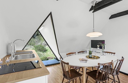 Gudhjem Apartment | Gorgeous apartment in Gudhjem with WiFi