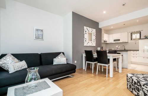 Montovjerna Apartment | Gorgeous apartment in Dubrovnik with WiFi