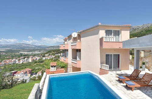 Podstrana Apartment | Gorgeous apartment in Podstrana