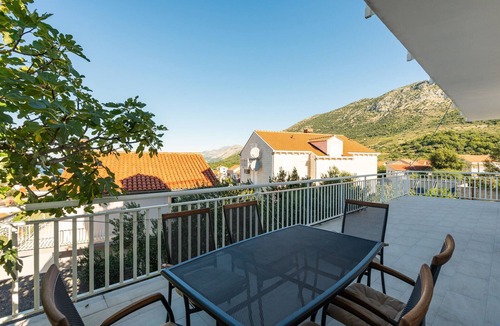 Zvekovica Apartment | Gorgeous apartment in Zvekovica