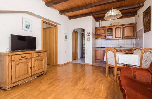 Ika Apartment | Gorgeous apartment in Lovran