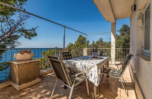 Orebic Apartment | Gorgeous apartment in Potomje with house sea view