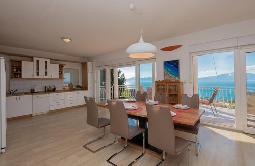 Podaca Apartment | Gorgeous apartment in Podaca