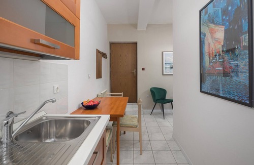 Kukci Apartment | Gorgeous apartment in Porec with swimming pool