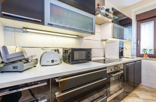 Sarsoni Apartment | Gorgeous apartment in Rijeka