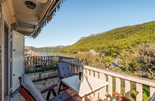 Broce Apartment | Gorgeous apartment in Ston with WiFi