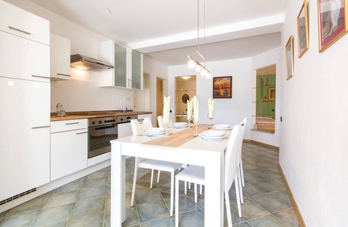 Vodnjan Apartment | Gorgeous apartment in Vodnjan with WiFi