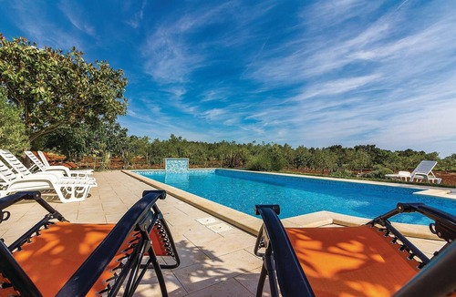 Vodnjan Apartment | Gorgeous apartment in Vodnjan with WiFi