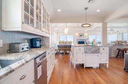 North Eastham House | Gorgeous Architectural Waterfront Property!