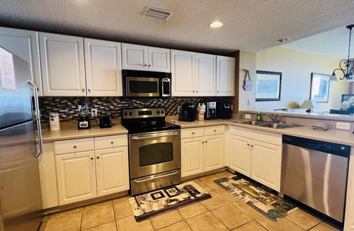 Long Beach Condo | Gorgeous BEACHFRONT 3 BDR/2 BA Majestic family condo, 5 pools, amenities galore!