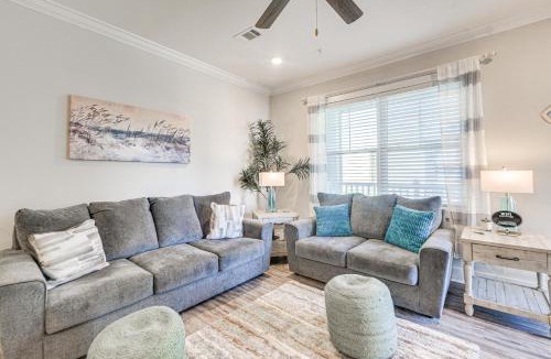 Calabash House | Gorgeous Calabash Condo w/Balcony & Pool Access!