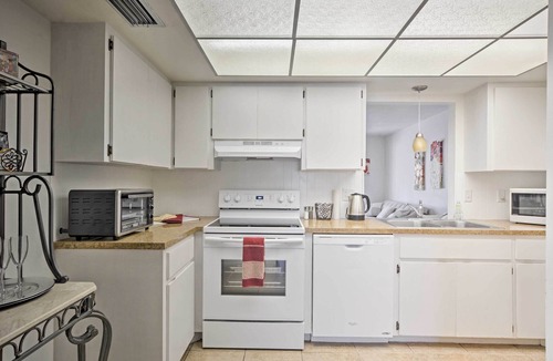 Yacht Club House | Gorgeous Cape Coral Duplex Home w/Modern Interior