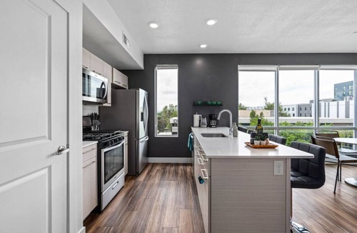 Downtown Salt Lake City Apartment | Gorgeous Central City 2BD/2BA