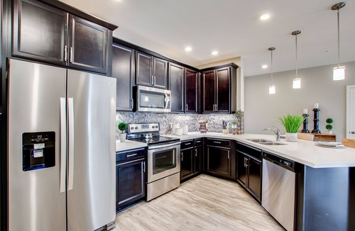 Ocotillo Condo | Gorgeous Condo Large Resort Pool & mountain views! 30 Night Min!