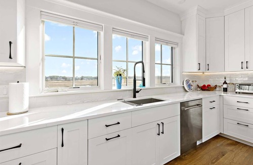 North Eastham House | Gorgeous, Contemporary Waterfront Home on Sunken Meadow Beach in Eastham