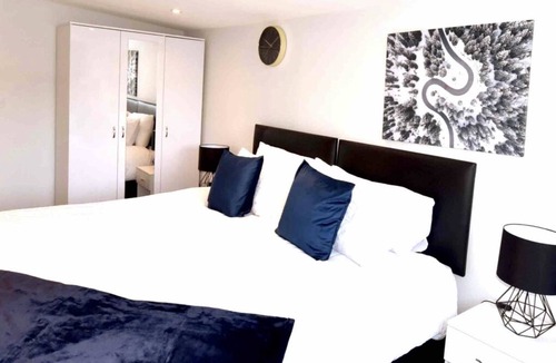 Little Washbourne Cottage | Gorgeous Cotswold Cottage