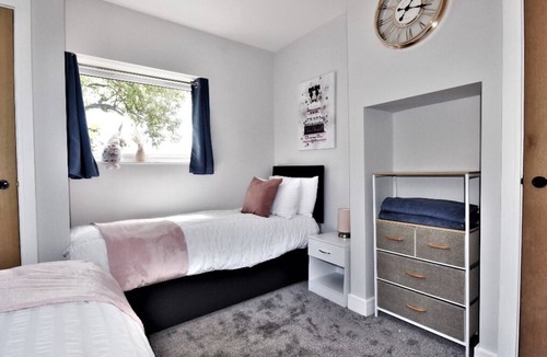 Little Washbourne Cottage | Gorgeous Cotswold Cottage