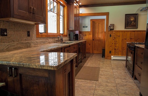 North Sutton House | Gorgeous Cottage in Sunapee area.