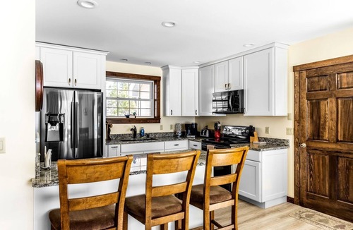 Beaver Cove House | Gorgeous Cottage with Hot-tub and Games in Beaver Cove, Maine