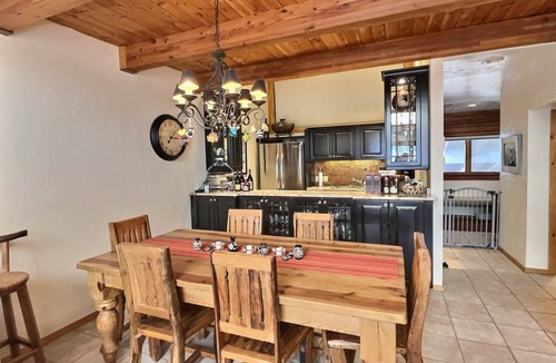 Taos Ski Valley Condo | Gorgeous Designer Condo with TSV Boot Locker, Walk