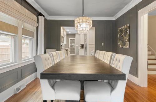 Lake Geneva House | Gorgeous Downtown Bungalow, Walk Everywhere!