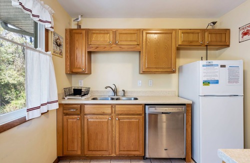Piney Island House | Gorgeous duplex with dock by Seaside Vacations & Sales