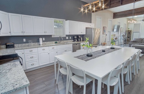 Nevada Street Cottage | Gorgeous, Family-friendly Home Near Downtown