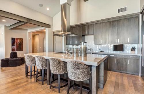 Deer Valley Apartment | Gorgeous Five Bedroom Penthouse in the Heart of Park City