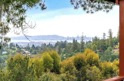 Merriewood House | Gorgeous Flat in Montclair Hills