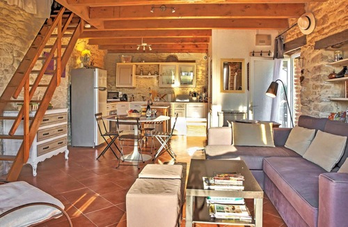 Saint-Jean-de-Maruejols-et-Avejan House | Gorgeous home in Saint Jean De Maruejol