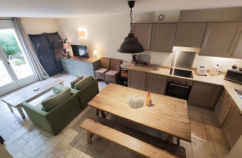 Saint-Laurent-de-la-Cabrerisse House | Gorgeous home in Saint-Laurent-de-la-Ca with WiFi