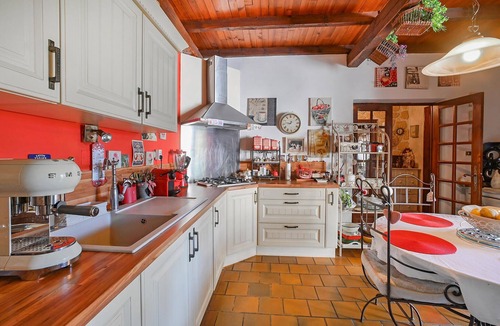 Saint-Privat-des-Vieux House | Gorgeous home in Saint-Privat-des-Vieux