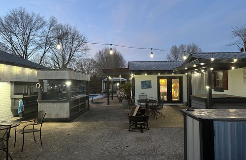 Lakeland House | Gorgeous fully-furnished home in serene farmlike setting