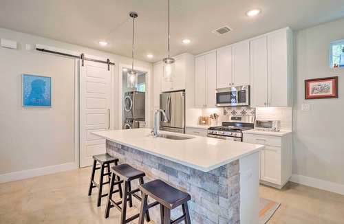 Georgetown House | Gorgeous Georgetown Home, Walk to the Square!