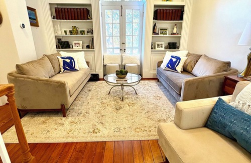 Georgetown House | Gorgeous Georgetown entire Row Home with elevator