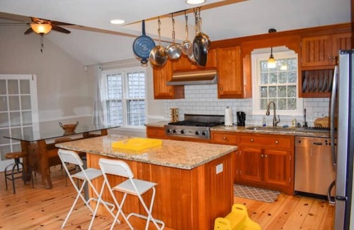 South Dennis Cottage | Gorgeous Getaway on the Cape Cod Bikepath *New!*